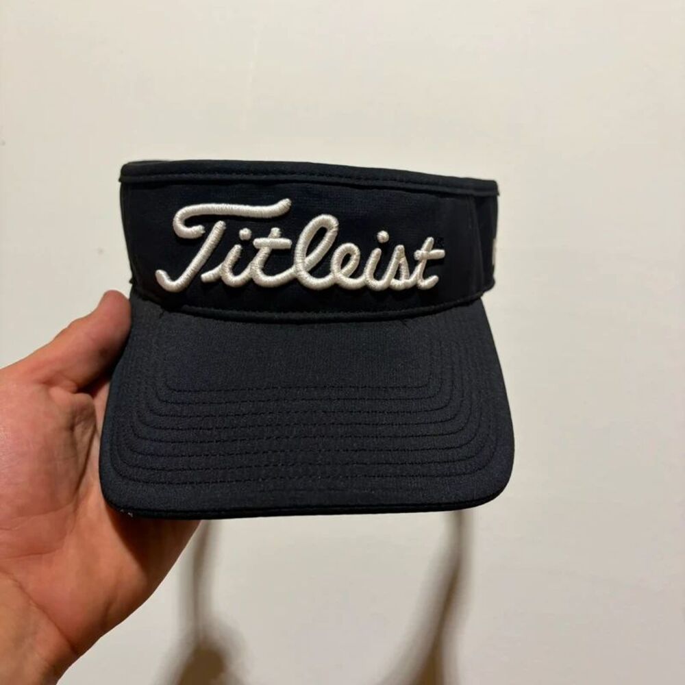 Black and White Titleist Pro V1 Women's Golf Visor